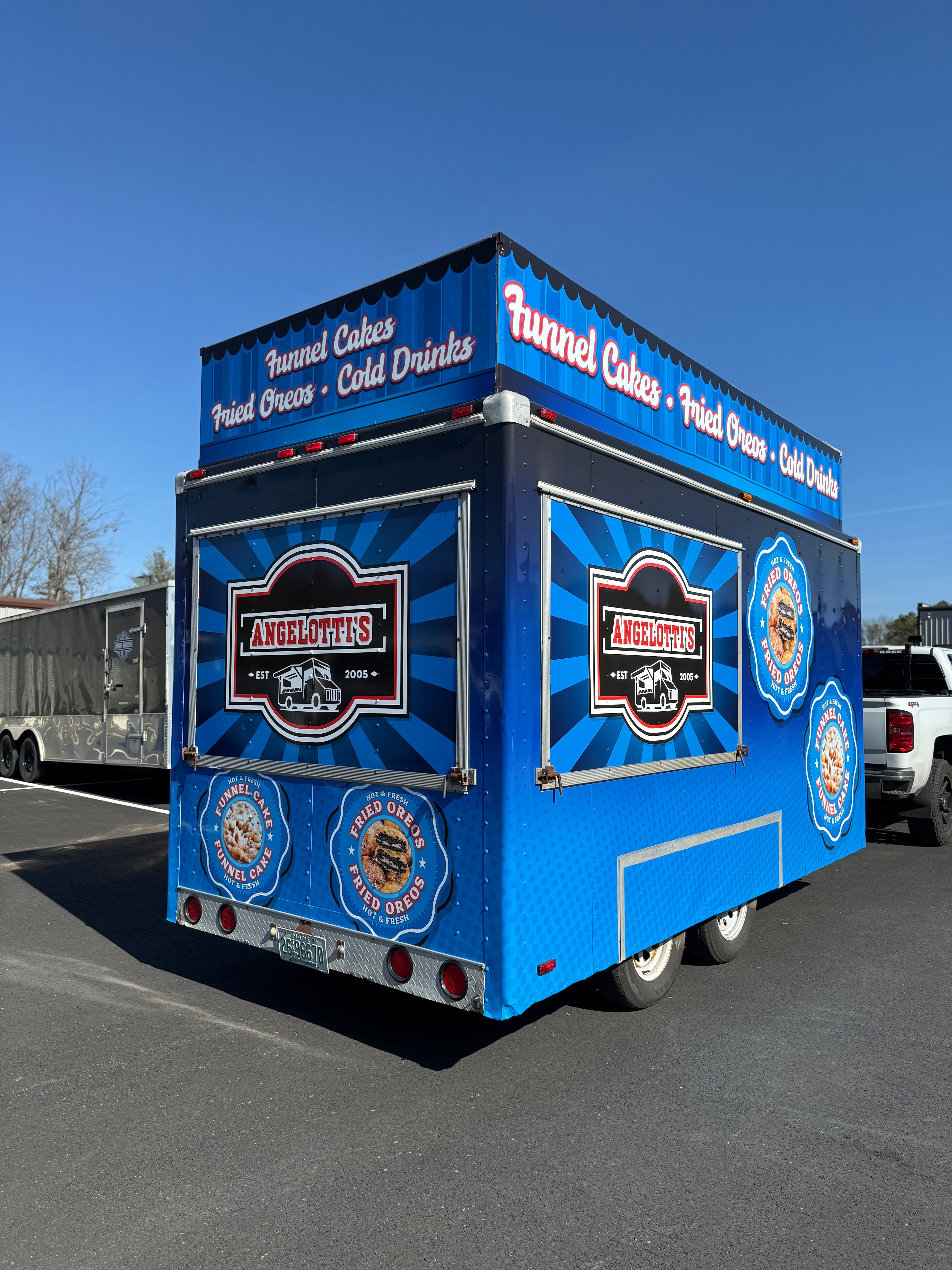 Angelotti's food trailer wrap